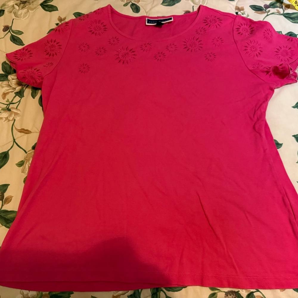 Karen Scott Fuchsia Floral Short Sleeve Top